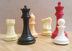 Chess piece set